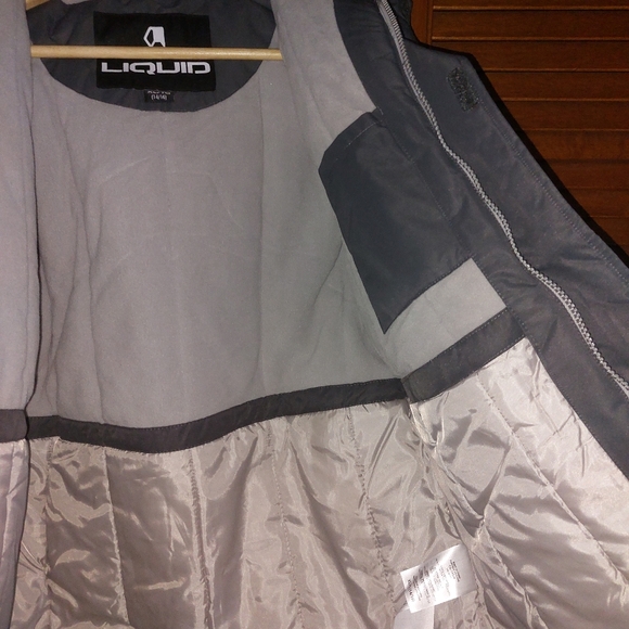 NWOT Girls Liquid Winter Coat - Picture 3 of 4